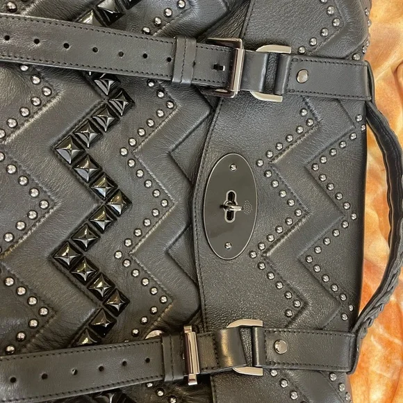 Mulberry Black Leather ZigZag Alexa Bag - Picture 3 of 17